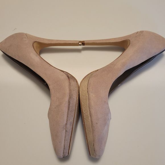 Forever 21 Beige Nude Suede Point Toe D'Orsay Heels Pumps US 6.5 - Picture 7 of 13